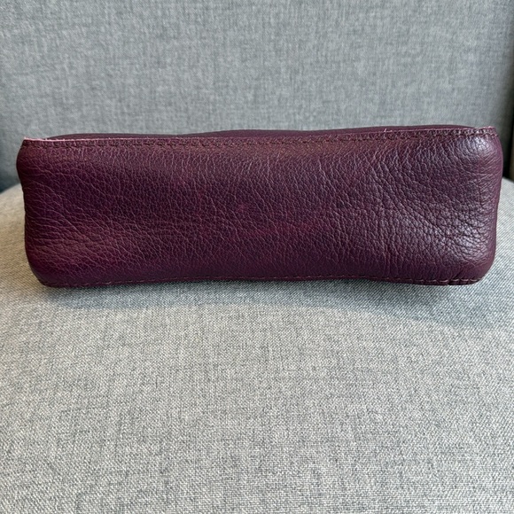 Portland Leather Plum Artisan Bag / Pouch - Picture 2 of 4